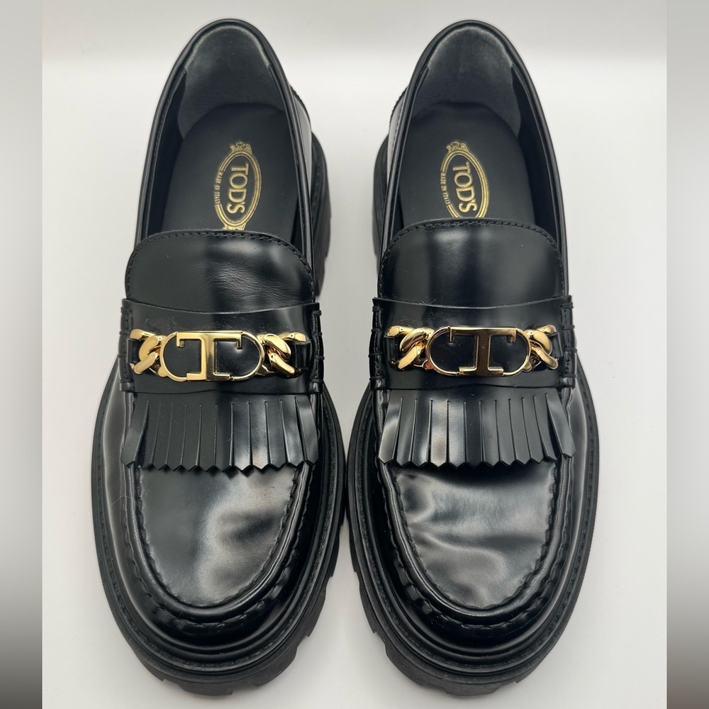 Tod's Fringed Loafers in Black Leather- size 37.5 - Picture 2 of 11